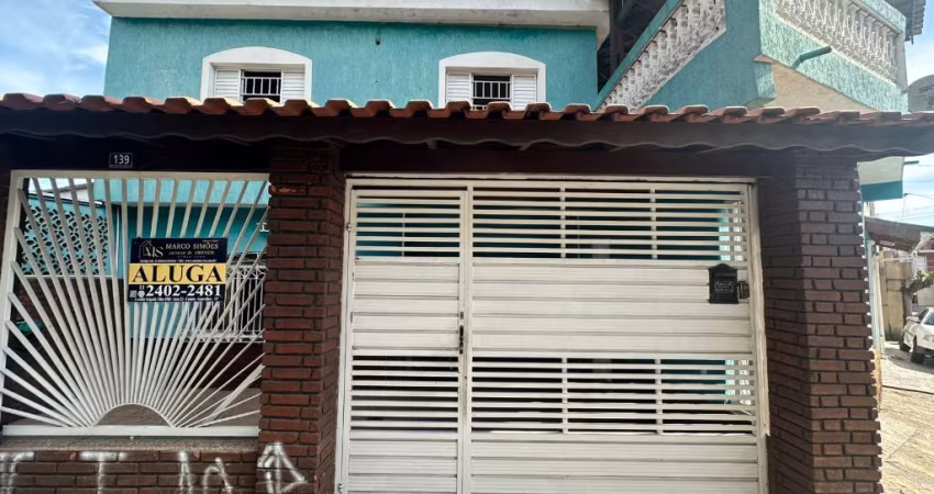 Aluga - se Sobrado 3 Dormitórios 2 vagas de garagem em Guarulhos - Jardim Jovaia