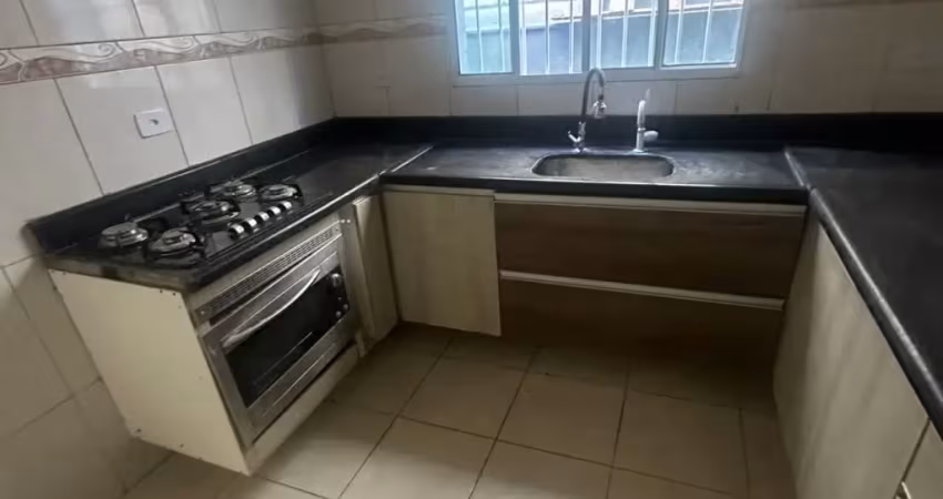 Aluga - se casa de 02 cômodos no jardim jovaia em guarulhos