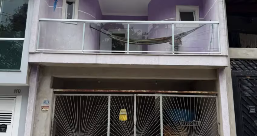 Vende-se sobrado 4 dormitórios 1 suíte com hidro no parque flamengo