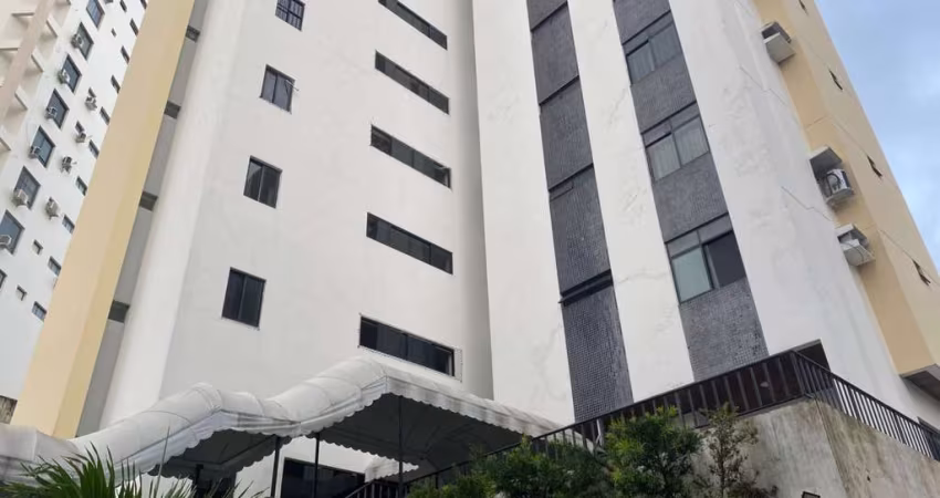 Apartamento para Venda em Salvador, ITAIGARA, 3 dormitórios, 2 suítes, 1 banheiro, 2 vagas