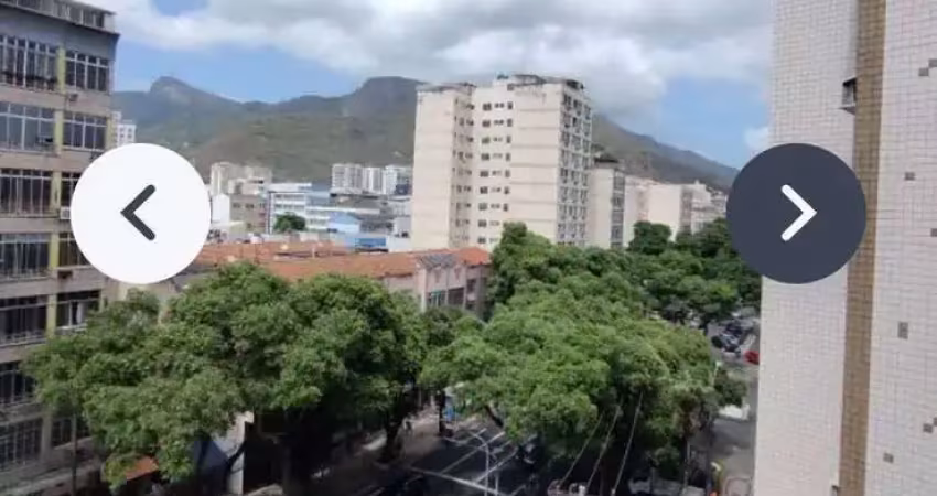 A venda apartamento de varanda, 3 quartos, na rua haddock lobo, tijuca