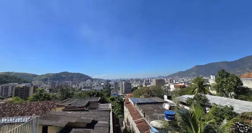 Rua comendador martinelli - casa a venda, salão, 3 quartos / 3 suítes - 1 lavabo, copa cozinha, excelente área externa - código