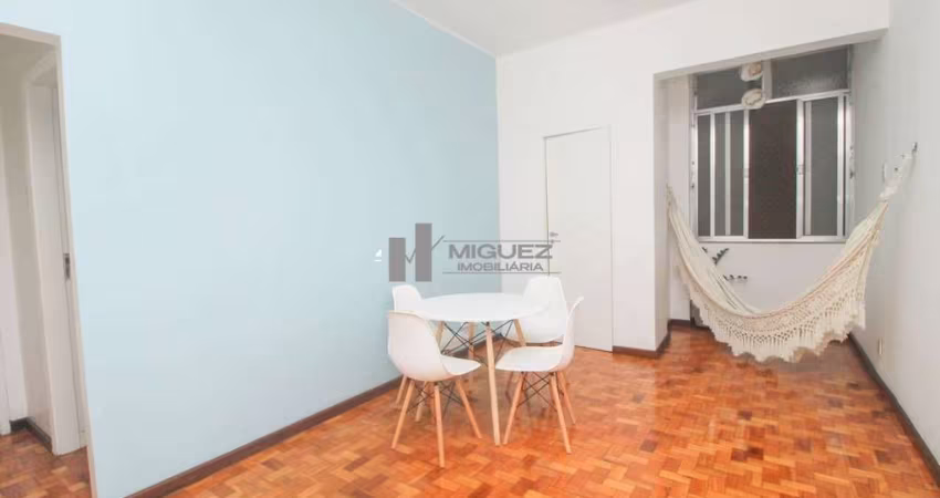 Aconchegante apartamento na Rua Mariz e Barros, próximo a Praça Afonso Pena Código 19854