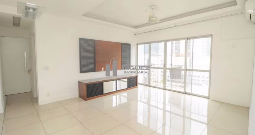 Apartamento à venda na Rua João Alfredo de 3 Quartos, 1 Suíte Master, Varanda Gourmet e Vista Deslumbrante na Tijuca – 800m do Metrô!