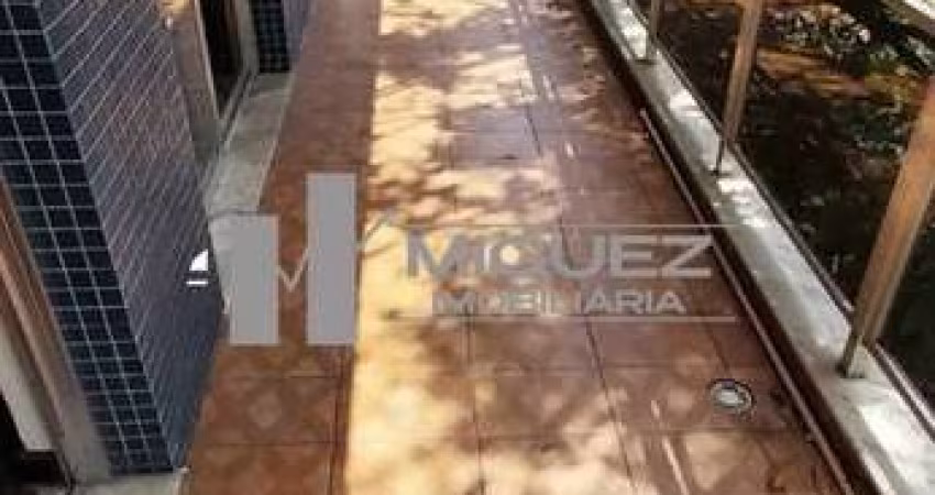 Rua Doutor Satamini - Apartamento á venda com 3 quartos, Varanda e 2 vagas - Tijuca - Código 19023