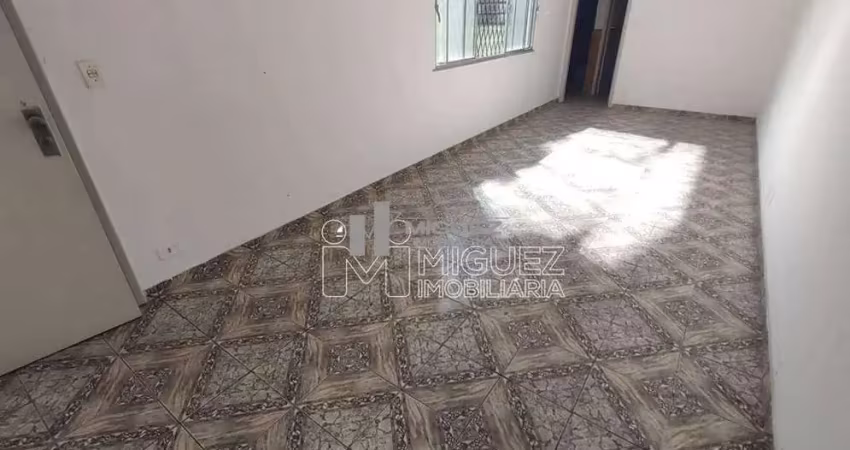 Casa com 2 quartos à venda na Rua Lima Barros, 54, São Cristóvão, Rio de Janeiro