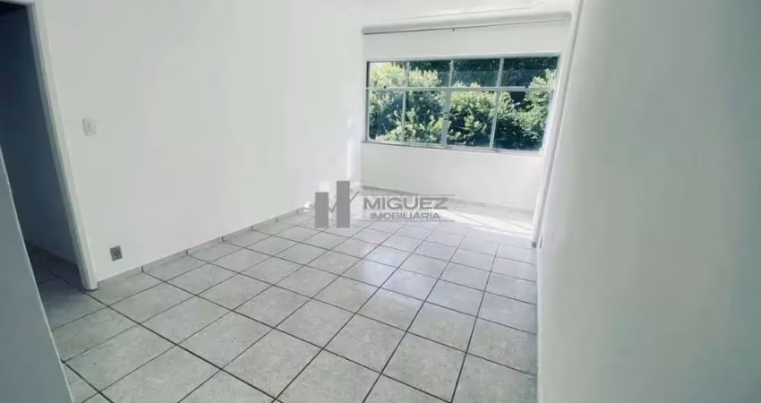 Apartamento a venda com 3 quartos debruçado no metrô uruguai, rua josé higino, tijuca - rio de janeiro.
