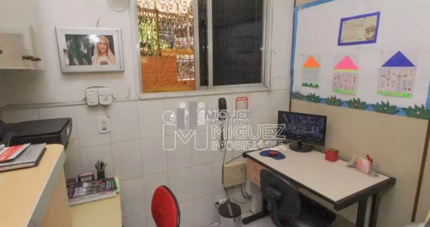 Rua maria amália-  código 9379 - casa com 8 quartos, tijuca - rio de janeiro