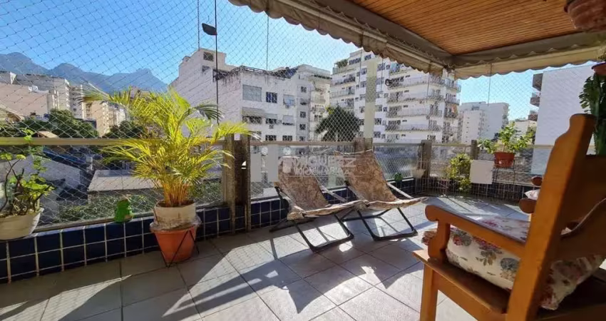 Apartamento espetacular a venda rua pontes correa (andaraí) varandão, vista livre, sala em 3 ambientes, 4 quartos 1 suite, 2 vagas de garagem