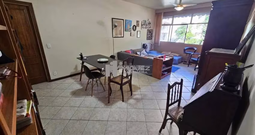 Apartamento a venda com 4 quartos - rua marechal jofre, grajaú - rio de janeiro.
