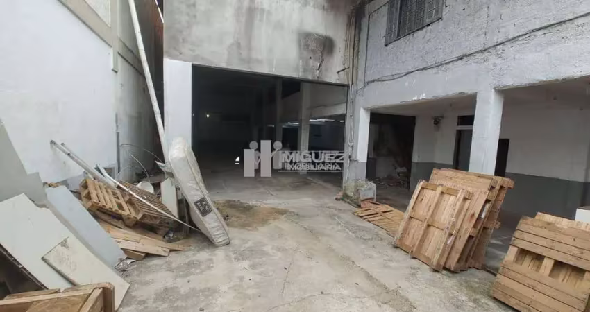 Barracão / Galpão / Depósito para alugar em Del Castilho, Rio de Janeiro 