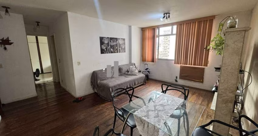 A venda Boulervard  Vinte Oito de Setembro, Sala em dois ambientes, 2 Quartos 1 vaga de garagema