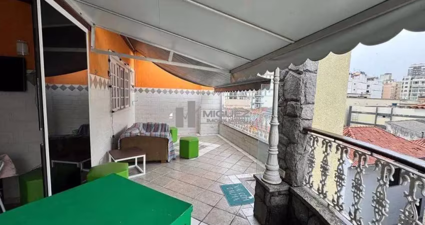 Apartamento tipo casa ao lado do largo da segunda-feira  3 quartos 1 suite, 3 banheiros, 2 salas e 2 cozinhas