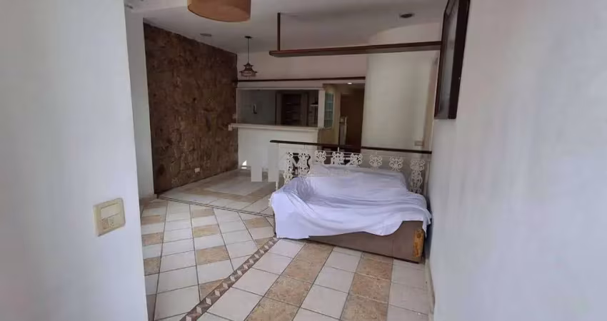 Apartamento tipo casa ao lado do largo da segunda-feira  3 quartos 1 suite, 3 banheiros, 2 salas e 2 cozinhas