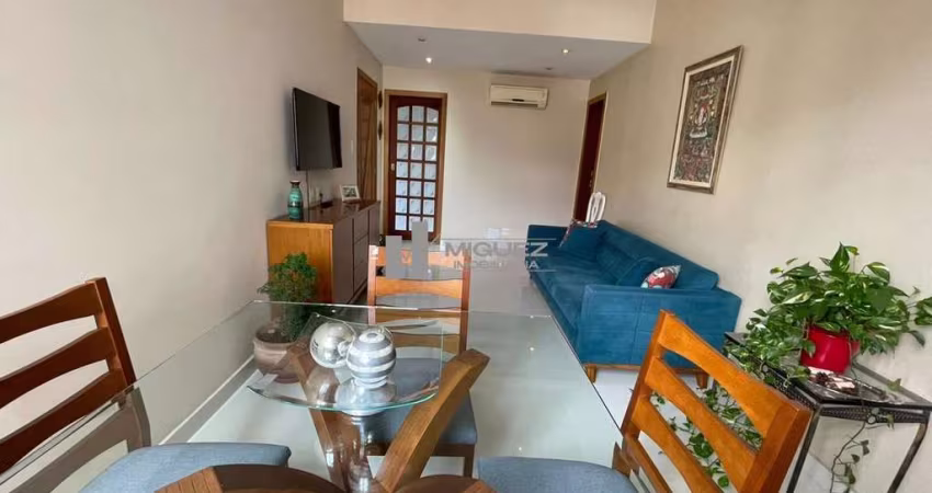 Apartamento a venda na Praça Afonso Pena todo modernizado com 2 quartos, Tijuca - Rio de Janeiro