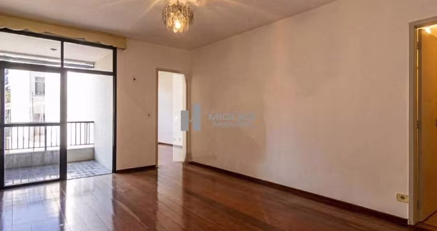 APARTAMENTO À VENDA NA TIJUCA, 2 QUARTOS COM GARAGEM, 8 MINUTOS DO METRÔ URUGUAI, PRÉDIO IMPONENTE LOCALIZADO EM RUA RESIDENCIAL
