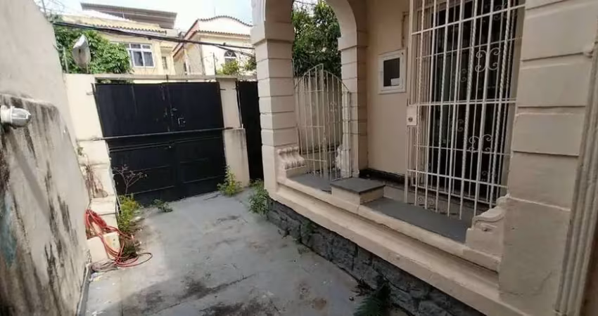 Casa a venda na rua domicio da gama - tijuca -com 3 quartos - 3 vagas de garagem
