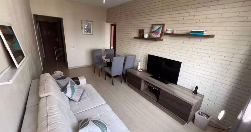 Apartamento a venda na tijuca, 2 quartos, 1 suíte, sala, cozinha, vaga, próximo ao rc shopping mix- rio comprido