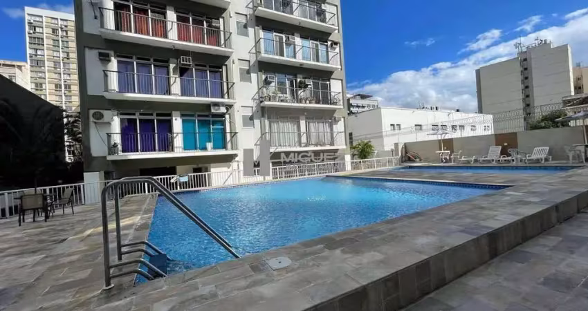 Apartamento a venda em localização privilegiada, uma quadra do metrô afonso pena, com 2 varandas. 3 quartos, vaga na escrituratijuca - rio de janeiro