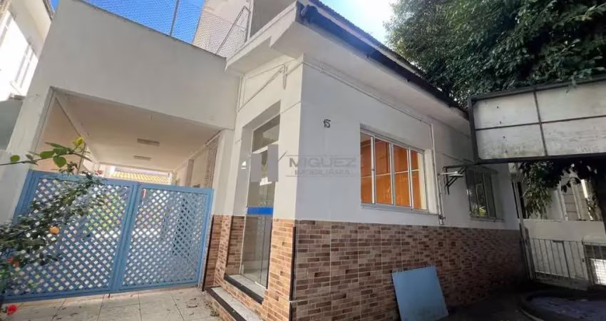 Tijuca- casa à venda em rua particular (condominio fechado) junto à praça afonso pena metro.