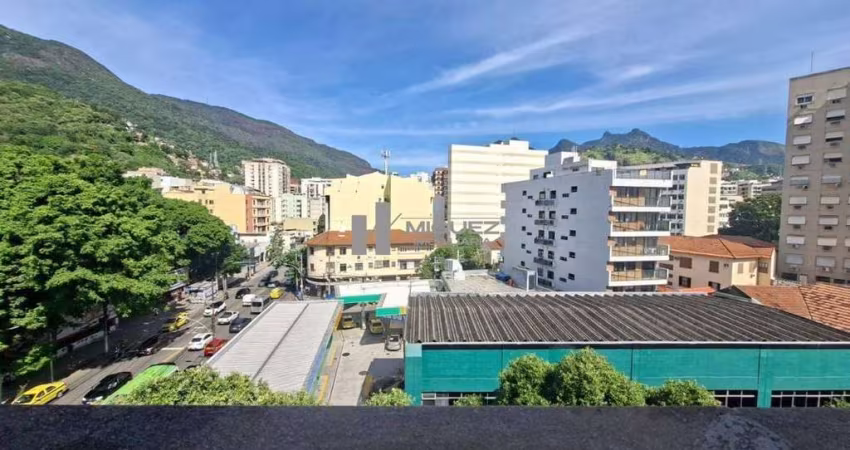 Apartamento a Venda - Sala, 2 quartos, 1 vaga na escritura - Rua Doutor Otávio Kelly, bairro Tijuca