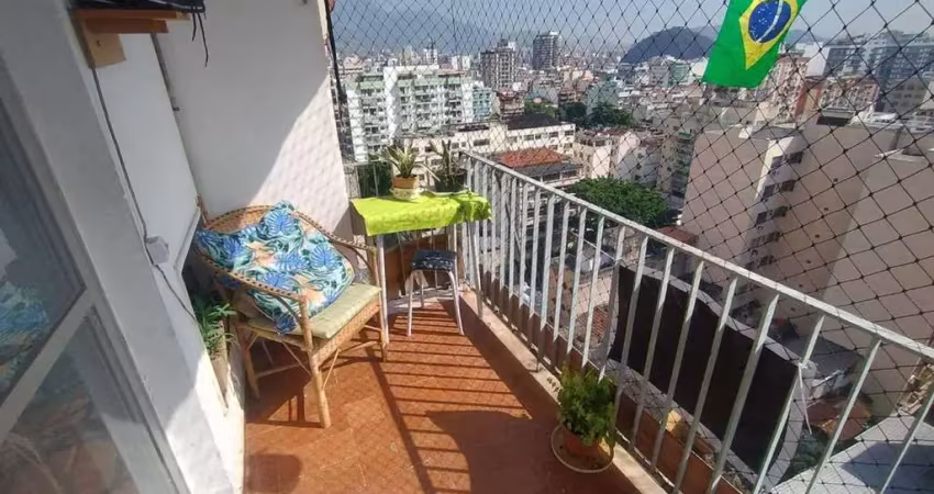 Apartamento à venda na tijuca. varanda, 2 quartos, 1 vaga e excelente infraestrutura!