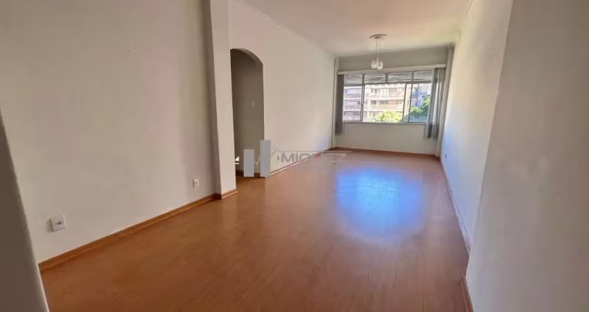 VENDO APARTAMENTO RUA MARQUES DE VALENÇA À 350M (METRÔ SÃO FRANCISCO XAVIER) 2 QUARTOS, 1 SUITE, 1 VAGA DE GARAGEM