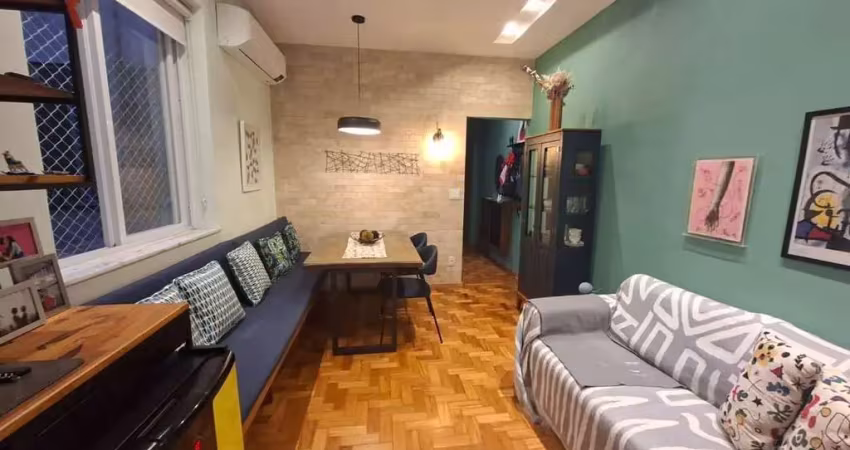 Espetacular apartamento a venda - sala, 2 quartos, banheiro social, dependências completas - rua barão de itapagipe - bairro tijuca