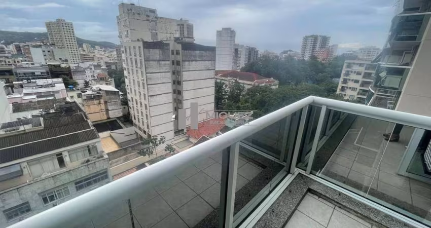Apartamento espetacular à venda Varanda, 4 quartos. Rua Homem de Melo, no bairro da Tijuca