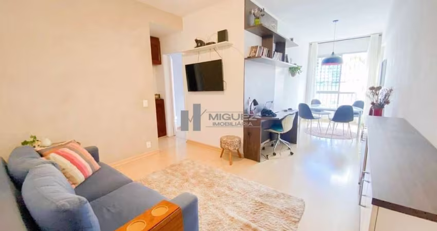 Excelente quarto e sala na Rua Barão de São Francisco