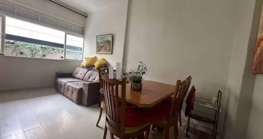 Tijuca, apartamento à venda com 2 quartos na rua conde de bonfim. próximo à praça saens peña e estação de metrô. imóvel com ótimo potencial em uma das melhores regiões do bairro.