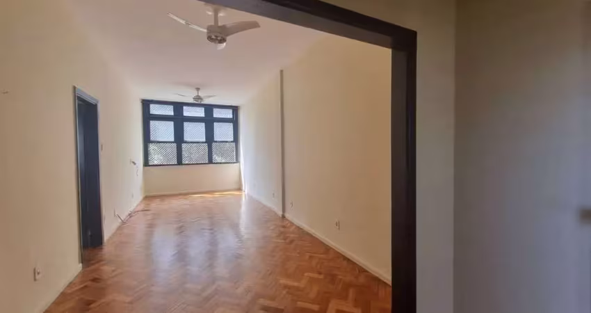 Apartamento à venda, rua barão de itapagipe- tijuca - à 700m do metrô afonso pena e poucos passos da rua prof. gabizo- 90m² . salão, 2 quartos, suíte e vaga na escritura.