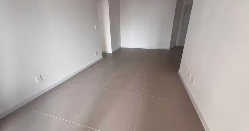Apartamento à venda, rua dona delfina,  metrô uruguai, varanda,  02 quartos, suíte, garagem, padrão luxo e lazer total.