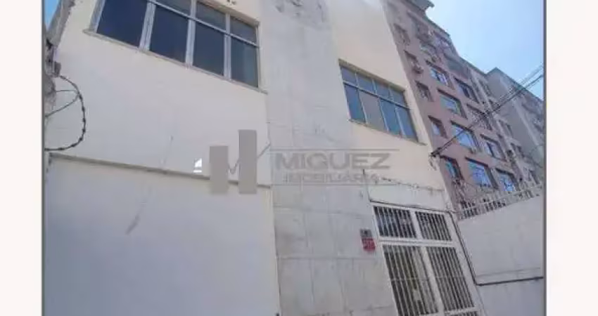 Prédio comercial e terreno à venda na rua são francisco xavier. em frente ao colégio militar.  excelente oportunidade para novos empreendimentos.