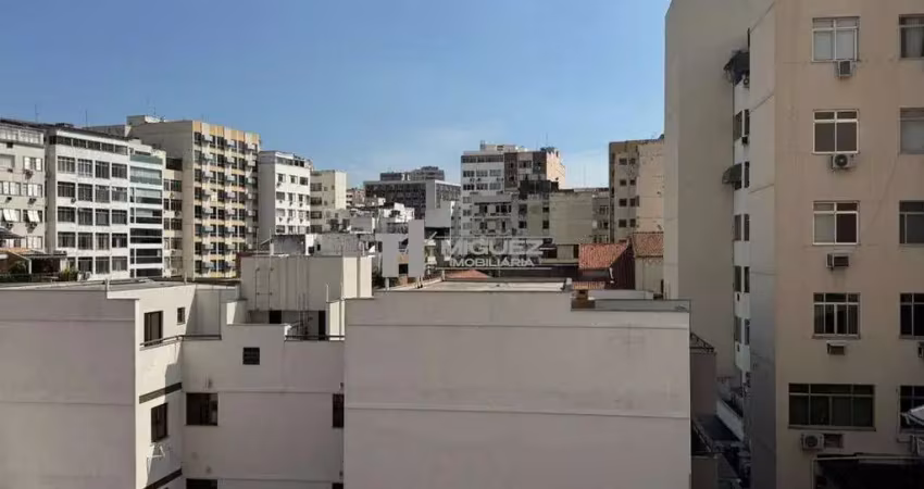 Apartamento de 02 quartos à venda, na tijuca, ideal para airbnb, junto  tijuca ténis club e metrô josé higino.