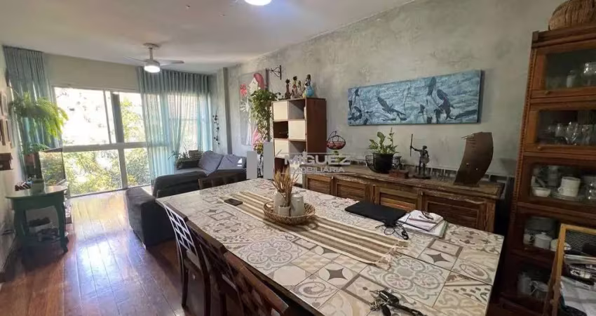 Na rua dezoito de outubro, tijuca, venda de apartamento com salão, 3 quartos ótimos (1 suíte com closet), banheiro social, dependências completas e vaga na escritura.