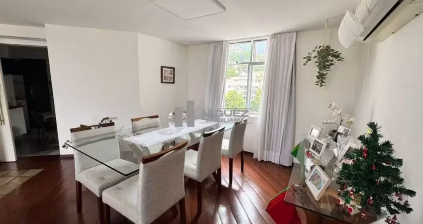 Viva com praticidade na tijuca! este apartamento á venda nas rua sabóia lima, oferece 3 quartos, (1 suite) e 1 vaga de garagem. localizado próximo ao metrô uruguai, é perfeito para quem deseja um lar 