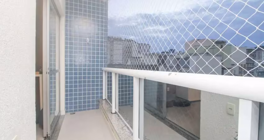 Apartamento à venda com 2 quartos, padrão luxo, em localização sublime! a apenas 8 minutos do shopping tijuca, este imóvel é sinônimo de exclusividade e sofisticação. realize seu sonho de morar com es