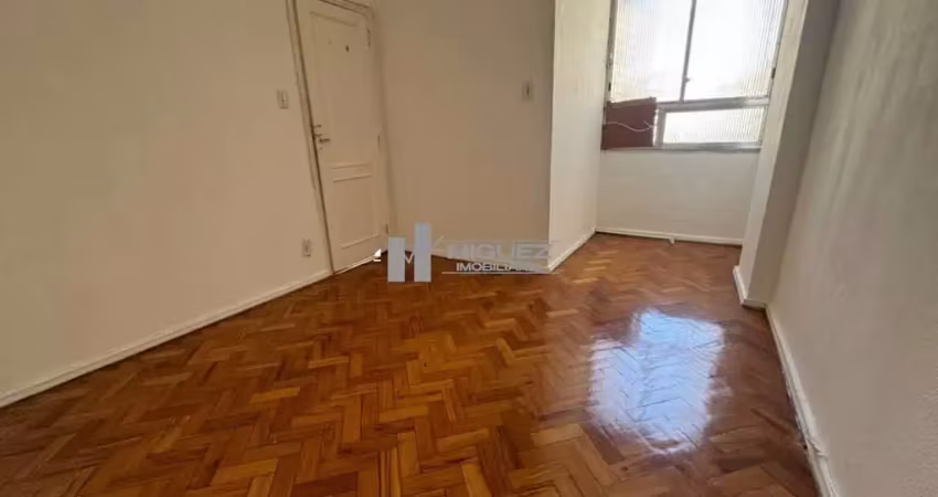 Seu novo lar na tijuca! apartamento a venda na rua doutor satamini, praça afonso pena 85m² de pura amplitude.