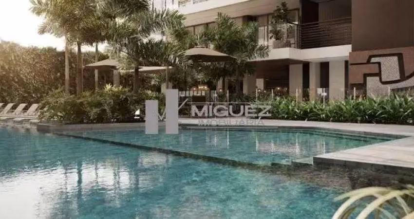 Sofisticação é ter a natureza na janela e o mar na porta. the edge – frente mar em icaraí. apartamento à venda com varanda, 3 quartos (todos suítes), 2 vagas, vista indescritível e uma infraestrutura 