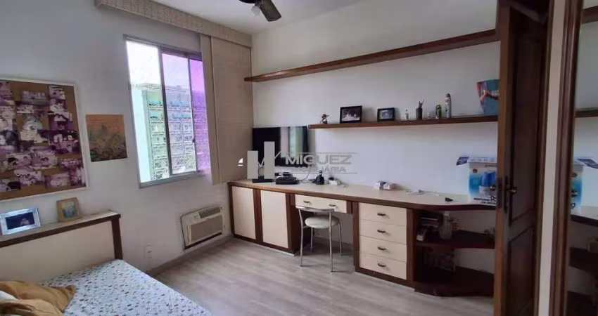 Oportunidade na tijuca: apartamento à venda na rua professor gabizo. 3 quartos, 1 suíte, 1 vaga na escritura. localização privilegiada, próximo à praça afonso pena. código: 20898.