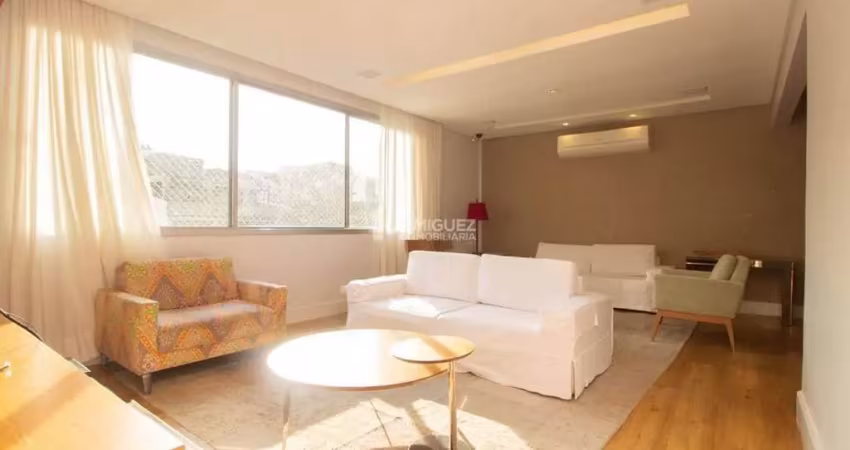 Lindo apartamento na rua campos sales, 4 quartos, suíte, closet, dependência completa e 2 vagas de garagem na tijuca, metrô afonso pena.