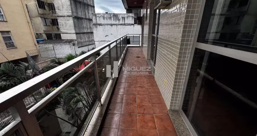 Apartamento a venda rua fernandes figueira (tijuca) varanda, sala, 3 quartos, 1 suite, são 140m² proximidades do metrô são francisco xavier. infra estrutura completa.