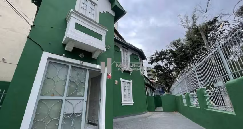Excelente oportunidade para o seu negócio! casa comercial para venda na tijuca a poucos metros da praça afonso pena!
