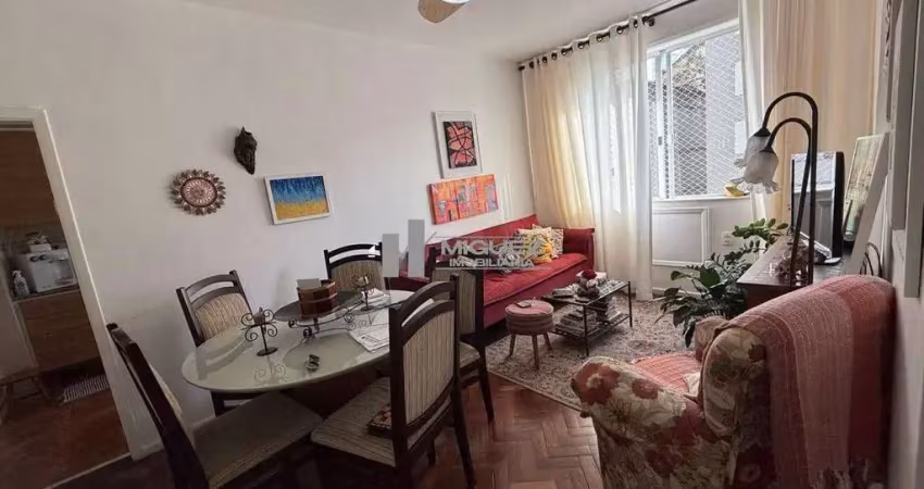 À venda na tijuca: apartamento na rua garibaldi com 3 quartos, 2 banheiros, dependência e vaga na escritura. a apenas 900m do metrô uruguai. oportunidade em rua tranquila e bem localizada.