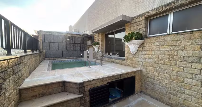 Excelente cobertura localizada na tijuca - rua desembargador izidro próximo a saens pena, 3 quartos, varanda, piscina, dependências