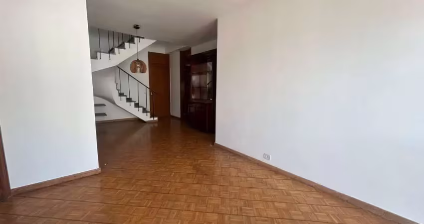 Excelente cobertura localizada na tijuca - rua desembargador izidro próximo a saens pena, 3 quartos, varanda, piscina, dependências