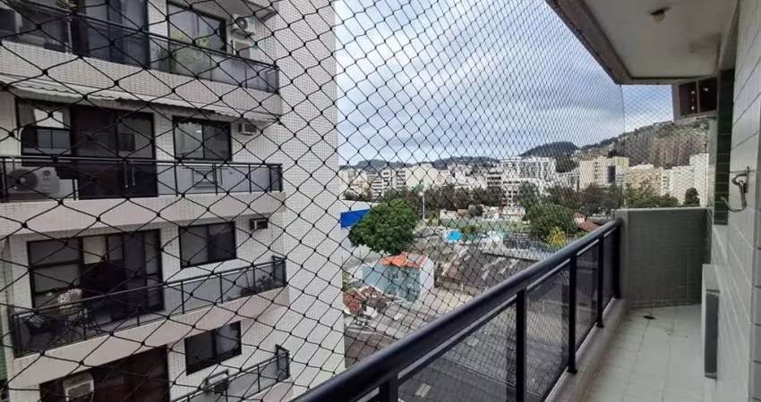 Apartamento à venda na rua são francisco xavier - tijuca.  excelente 2 quartos com varanda, em prédio com infraestrutura completa