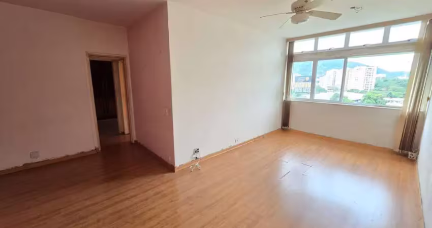 Rua barão de mesquita - grajaú - sala em 2 ambientes, 2 quartos sendo 1 suíte, 1 banheiro social, cozinha, dependências completas (área, quarto e banheiro de serviço) 80 m² - play, salão de festas, qu