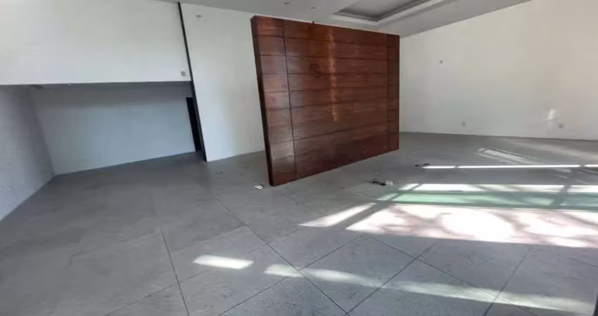 Prédio comercial para alugar na freguesia, localizado na rua tirol!